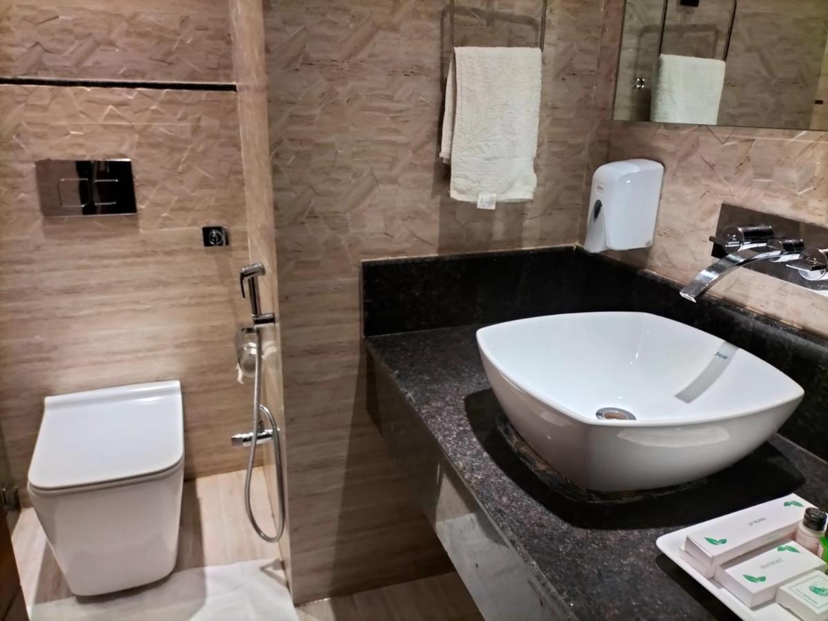Hotel Ambica Katra Катра Экстерьер фото