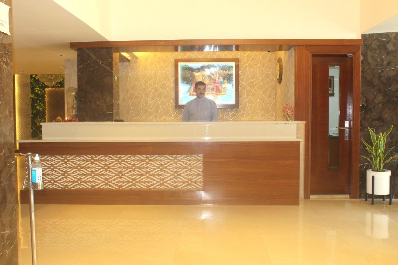 Hotel Ambica Katra Катра Экстерьер фото