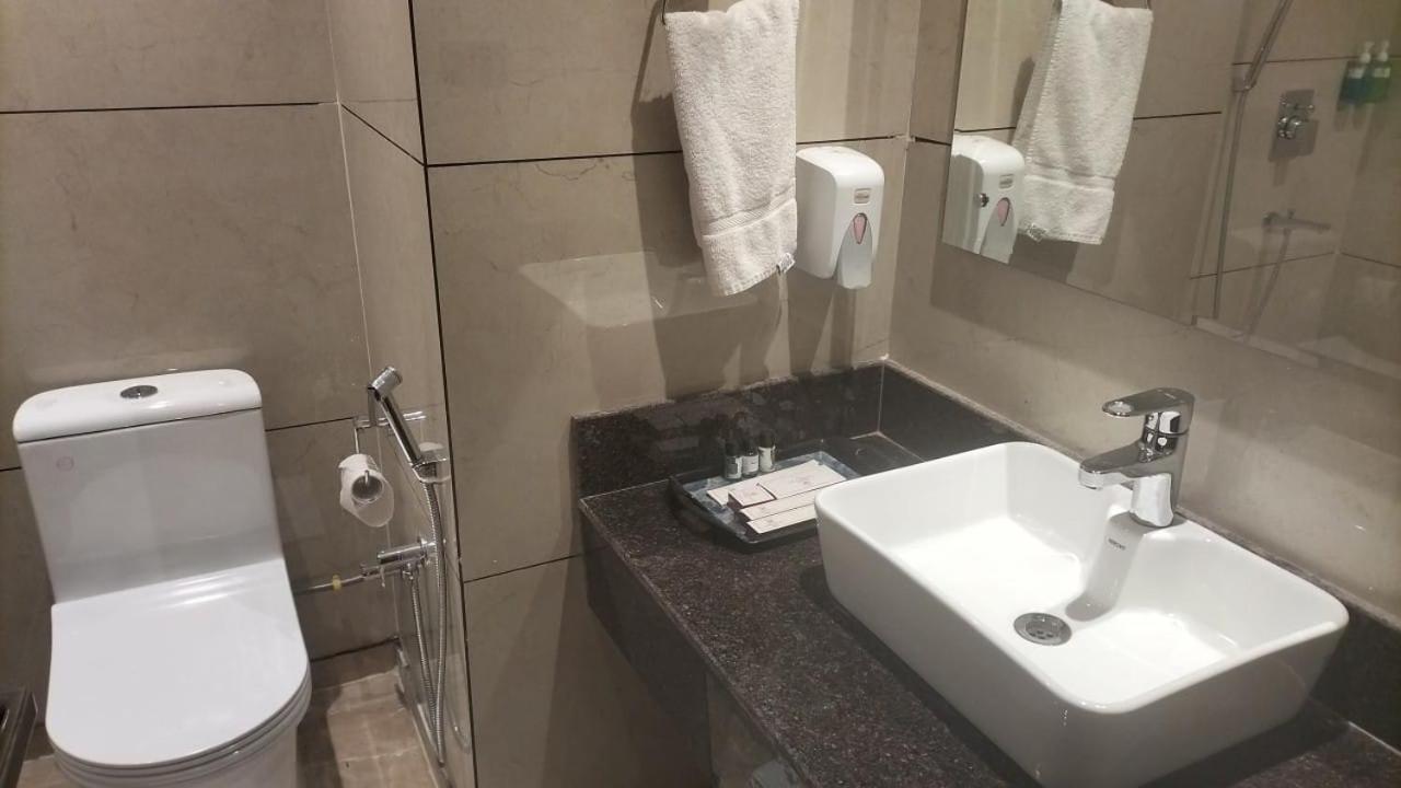 Hotel Ambica Katra Катра Экстерьер фото