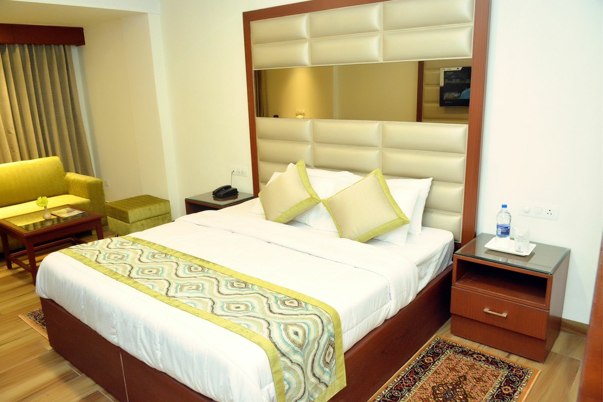 Hotel Ambica Katra Катра Экстерьер фото